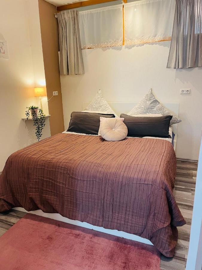 Ferienwohnung Marina An Der Romantischen Strasse Weikersheim Exteriér fotografie